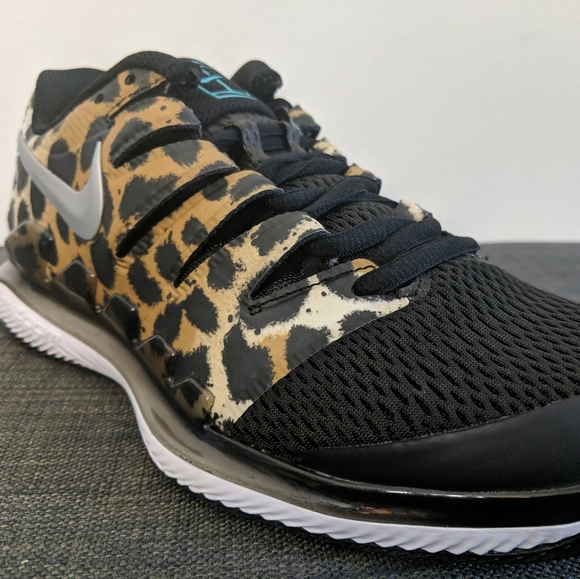 Nike Air Zoom Vapor X HC Tennis Shoes - Picture 2 of 5